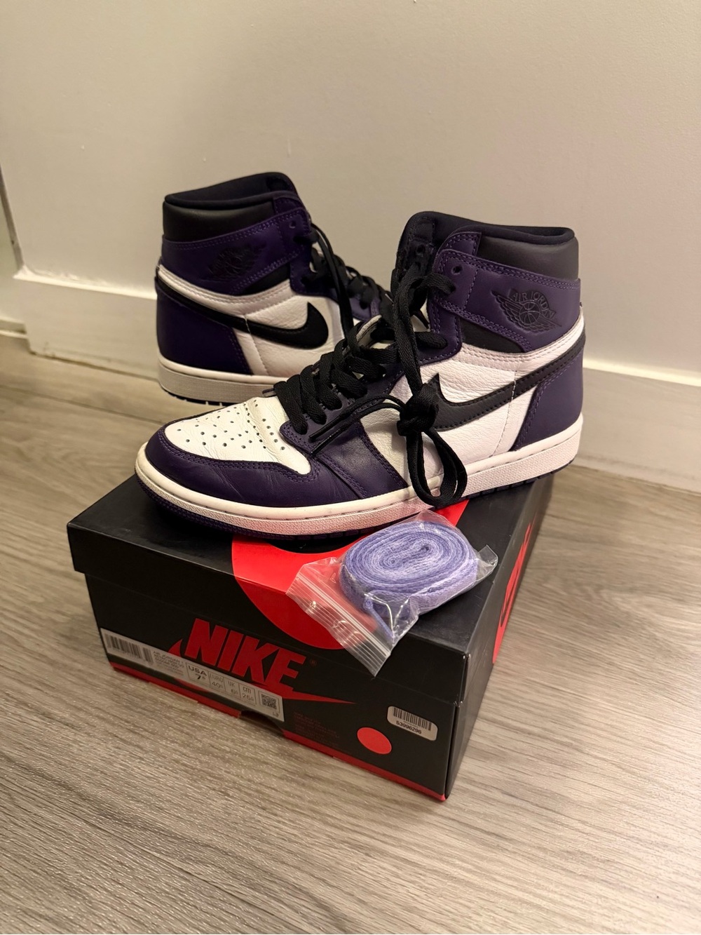 Jordan 1 retro high - court purple white